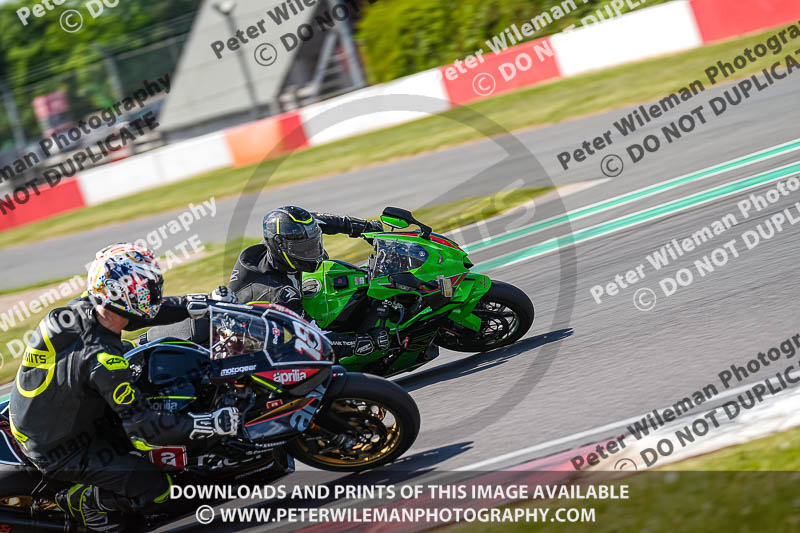 donington no limits trackday;donington park photographs;donington trackday photographs;no limits trackdays;peter wileman photography;trackday digital images;trackday photos